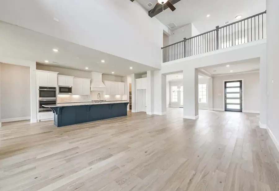 5043 American Sycamore Trail, Montgomery, TX 77316 - Image #2