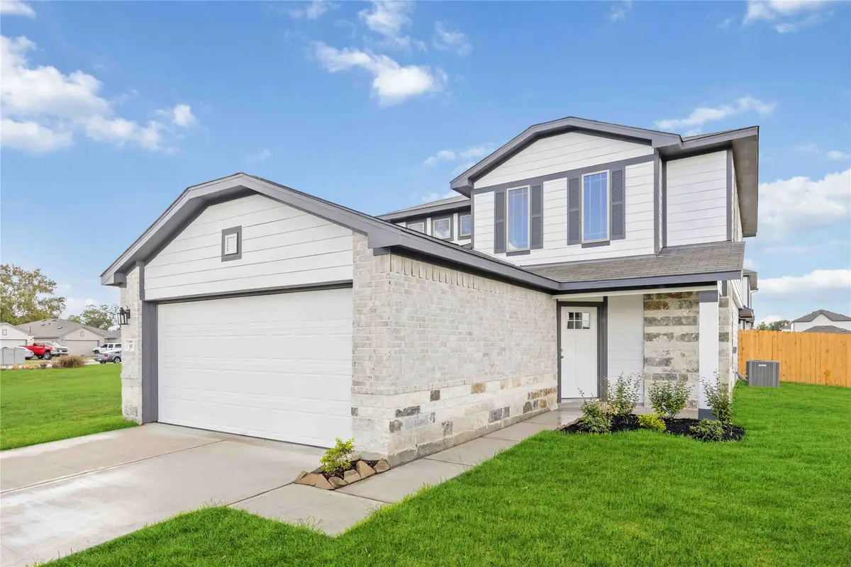 819 Clear Valley Lane, Dayton, TX 77535 - #1