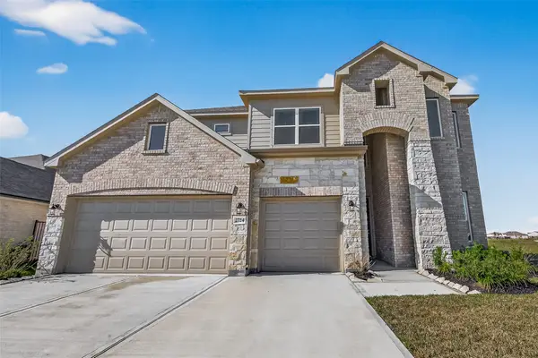 2724 Golden Isle Drive, Texas City, TX 77568