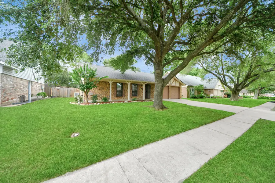 3938 Danpree Street, Pasadena, TX 77504 - Image #2