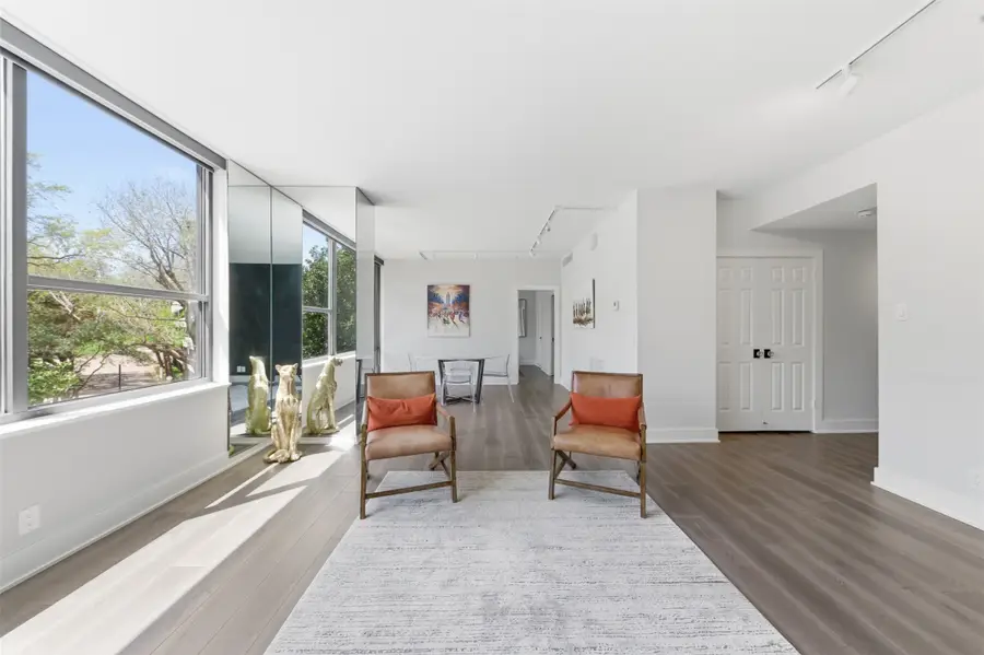 15 Greenway Plaza #3A, Houston, TX 77046 - #2