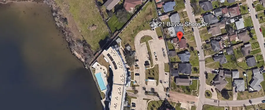 1221 Bayou Shore Drive, Galveston, TX 77551 - Image #2