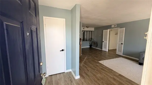 6200 W Tidwell Road #1702, Houston, TX 77092