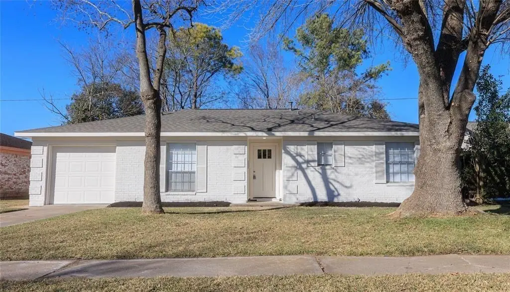 1106 Twin Falls Road, Houston, TX 77088 - #1