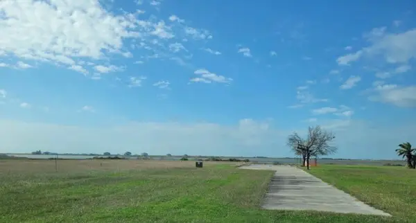86 Turtle Bay Cove, Palacios, TX 77465