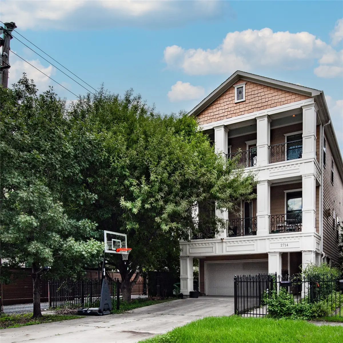 2714 Nicholson Street, Houston, TX 77008 - #1