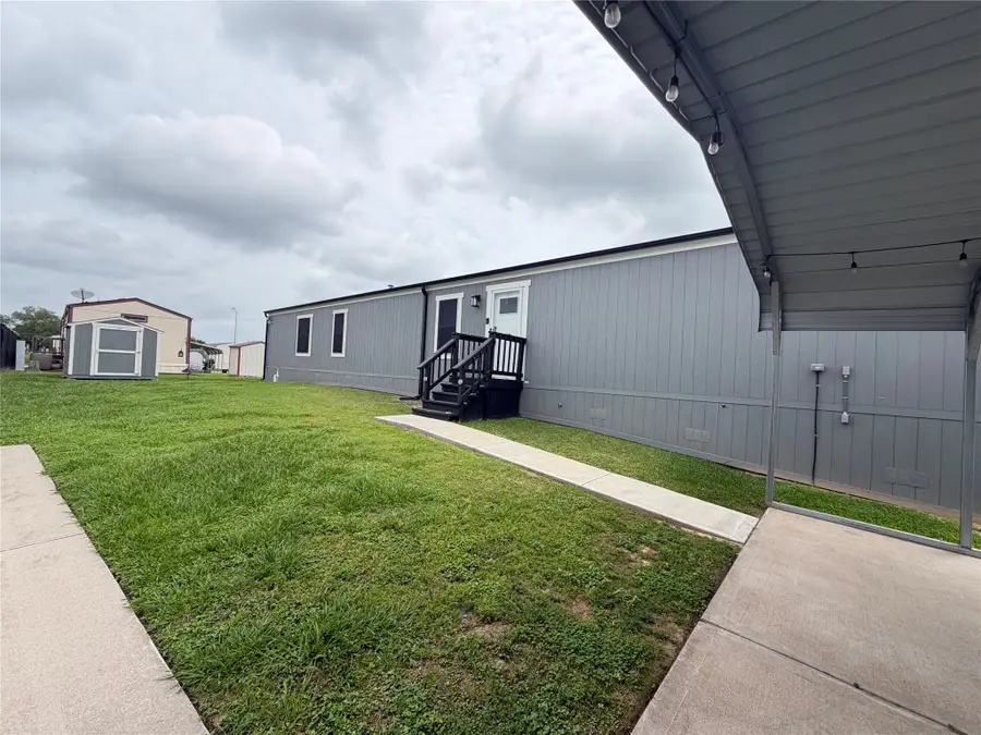 327 Green Oak Drive, Manvel, TX 77578 - #3