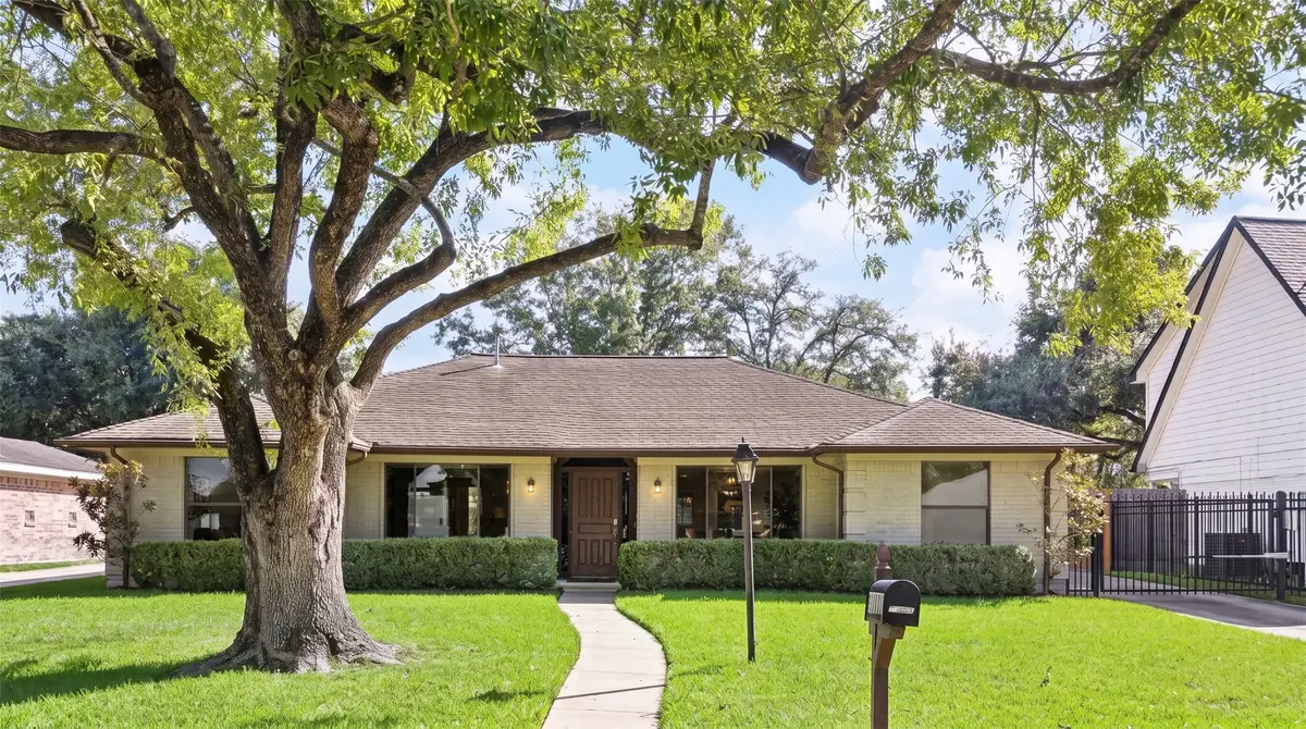 10831 Olympia Drive, Houston, TX 77042 - #1