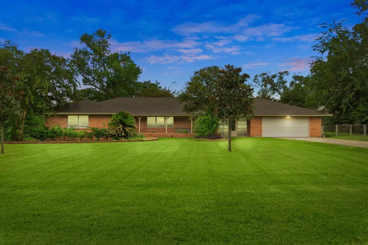 430 S Burnett Drive, Baytown, TX 77520 - #1