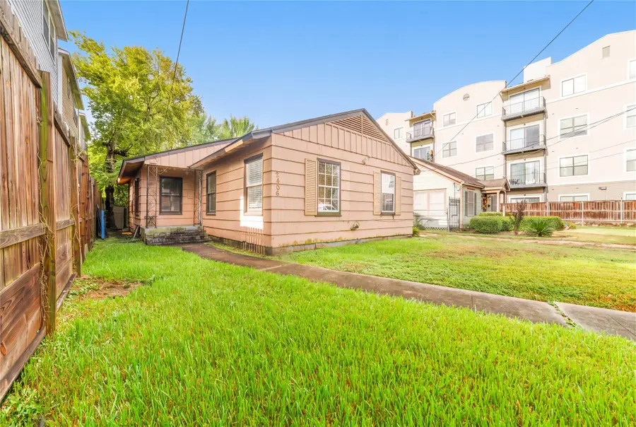 2406 Charleston Street, Houston, TX 77021 - #2