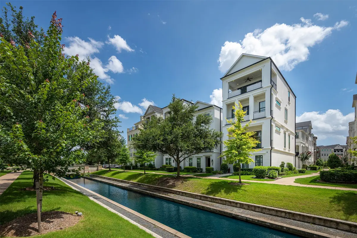 814 Dunleigh Meadows Lane, Houston, TX 77055 - #1