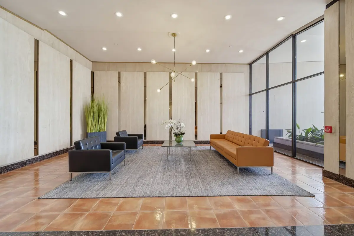 2016 Main Street #810, Houston, TX 77002 - #1