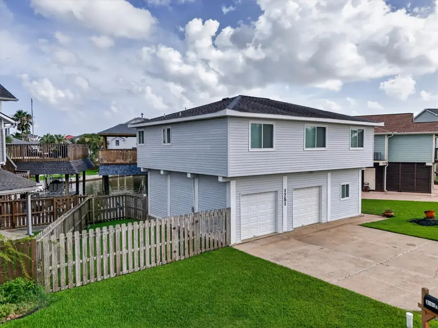 1751 Tiki Drive, Tiki Island, TX 77554 - #3