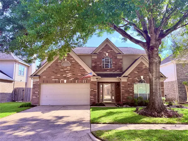 2915 Veva Drive, Pearland, TX 77584