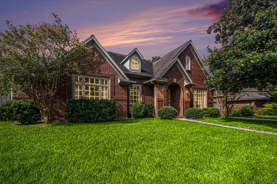 2203 Woodside Drive, Houston, TX 77062 - Image #3