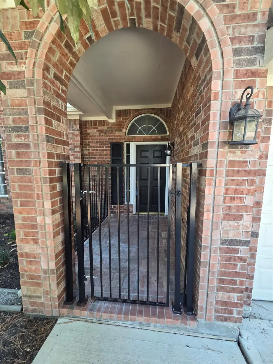 12203 Browning Drive, Montgomery, TX 77356 - Image #2