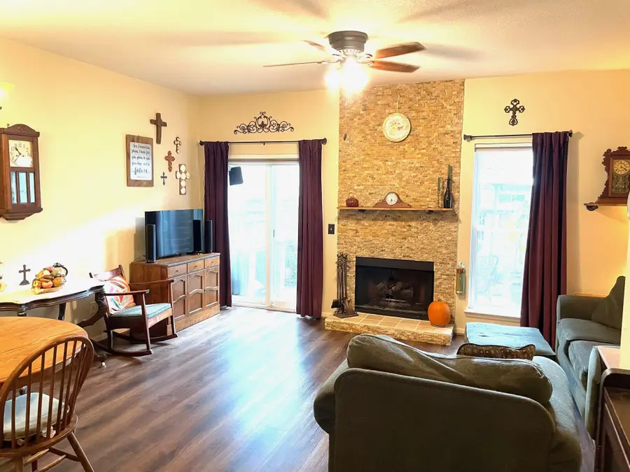 2910 Grants Lake Boulevard #1305, Sugar Land, TX 77479 - #3