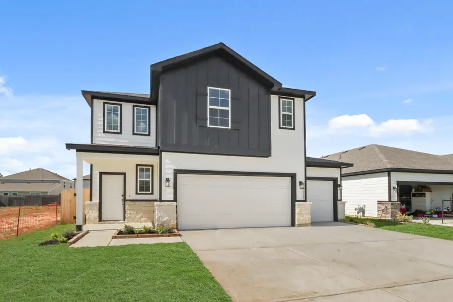 9530 Shady Trail Drive, Conroe, TX 77303 - Image #2