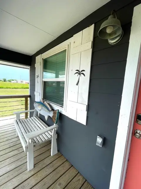 1403 Bill Tindall Avenue, Seadrift, TX 77983 - Image #2