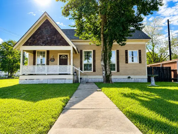 322 N Resident, Wharton, TX 77488