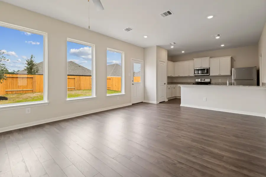 21662 Lotus Elm Street, Magnolia, TX 77354 - Image #2