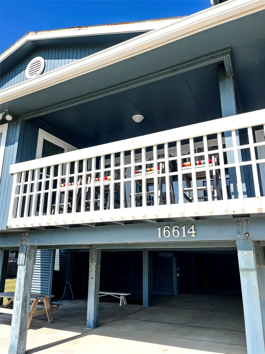 16614 Jamaica Beach Rd, Galveston, TX 77554 - #2