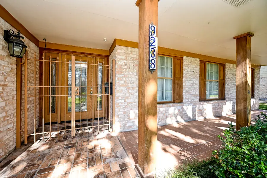 9238 Stroud Drive, Houston, TX 77036 - Image #3