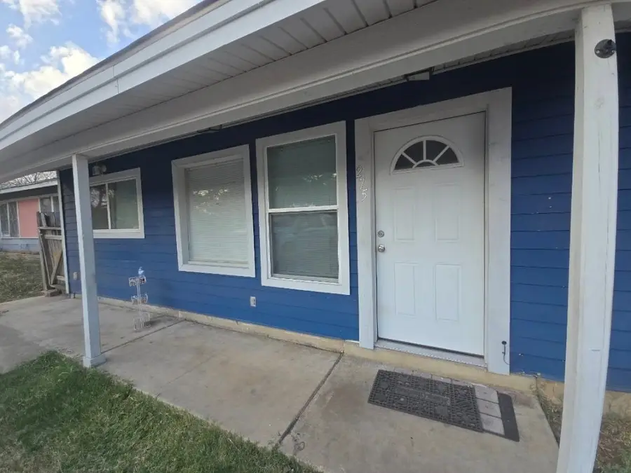 275 Coral Avenue, San Antonio, TX 78223 - #3