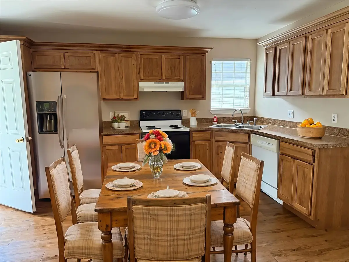 504 E West Street, El Campo, TX 77437 - #1