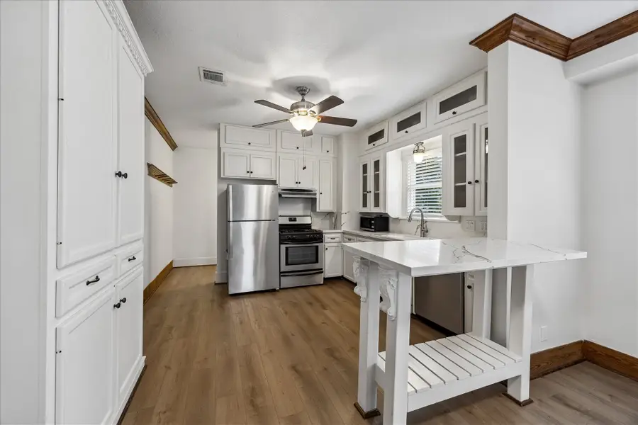 2717 Mcduffie Street, Houston, TX 77098 - #2