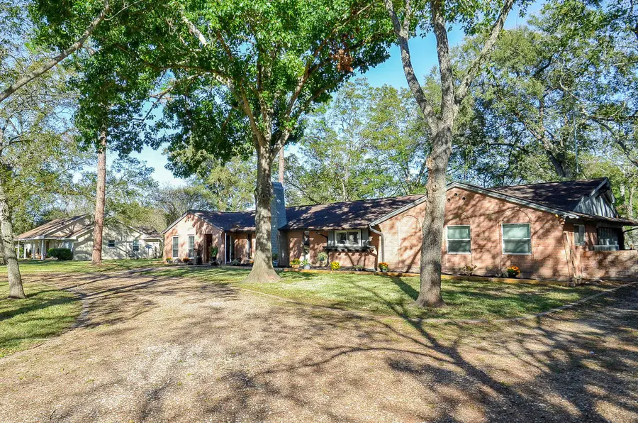 720 Surrey Lane, Simonton, TX 77485 - Image #3