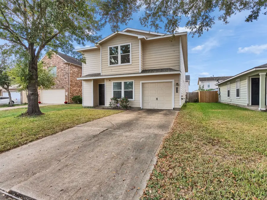 14442 Junction Place Drive, Houston, TX 77045 - Image #2