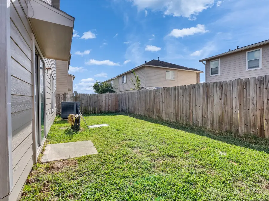 14442 Junction Place Drive, Houston, TX 77045 - Image #3