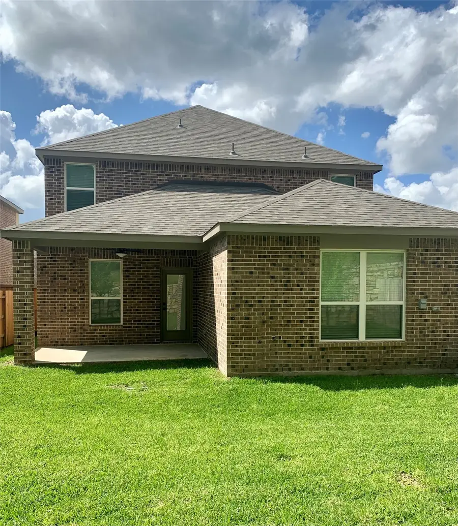 6213 White Spruce Drive, Conroe, TX 77304 - Image #2