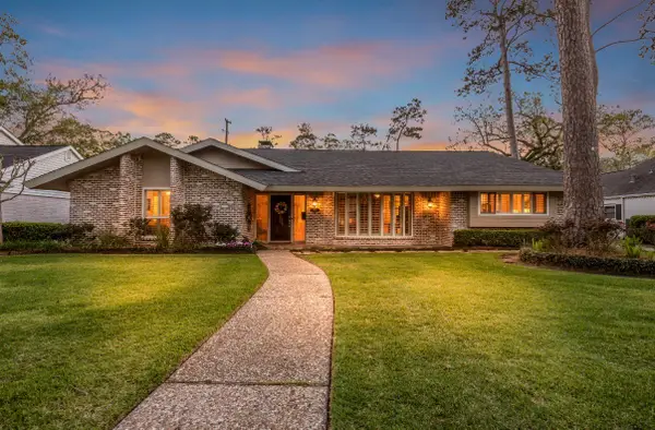 13511 Queensbury Lane, Houston, TX 77079