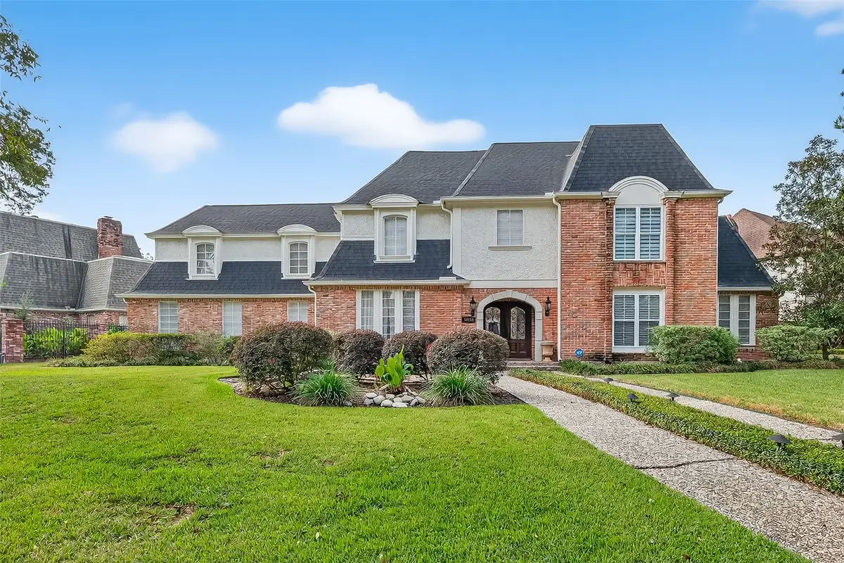 15715 Fleetwood Oaks Drive, Houston, TX 77079 - Image #1