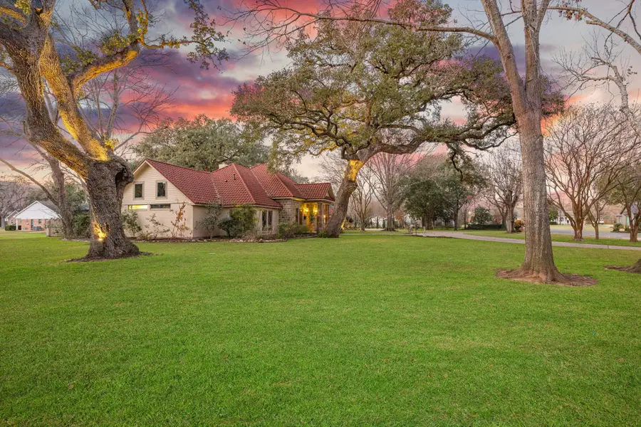 1524 Travis Street, Columbus, TX 78934 - #2