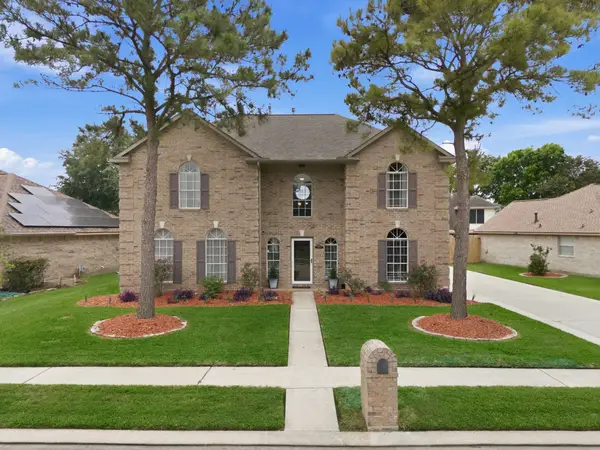 9510 Rustic Gate Road, La Porte, TX 77571