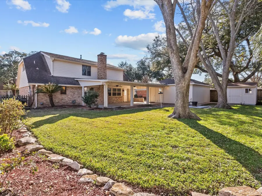 2105 S Memorial Court, Pasadena, TX 77502 - Image #3