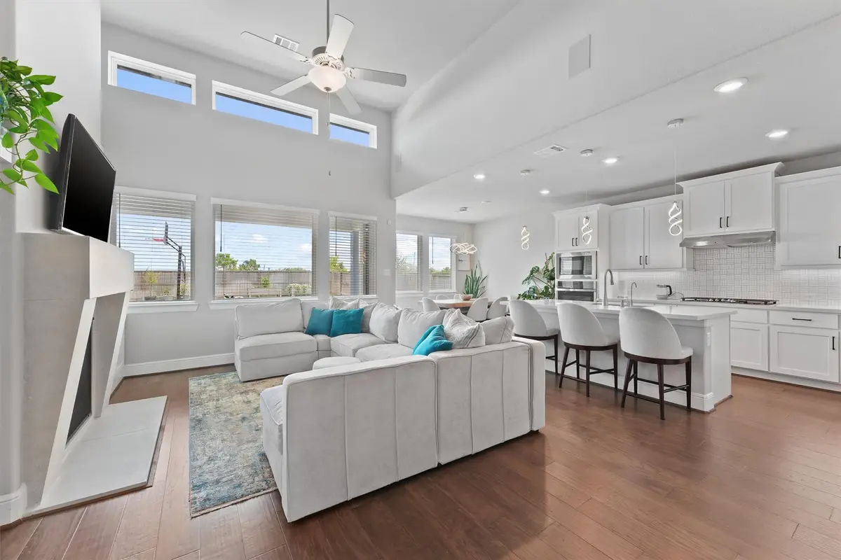 4050 Shackleton Court, Iowa Colony, TX 77583 - Image #1