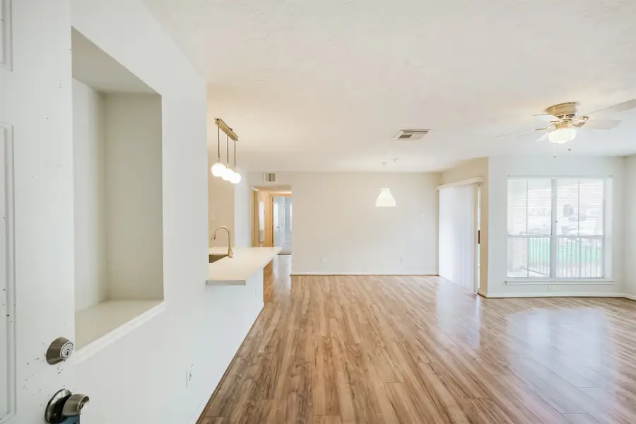 8051 Bay Branch Drive #312, The Woodlands, TX 77382 - Image #2