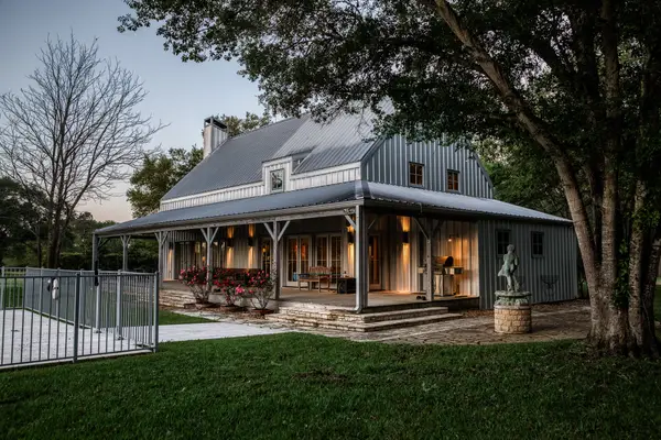 1585 Round Top Rd, Round Top, TX 78954