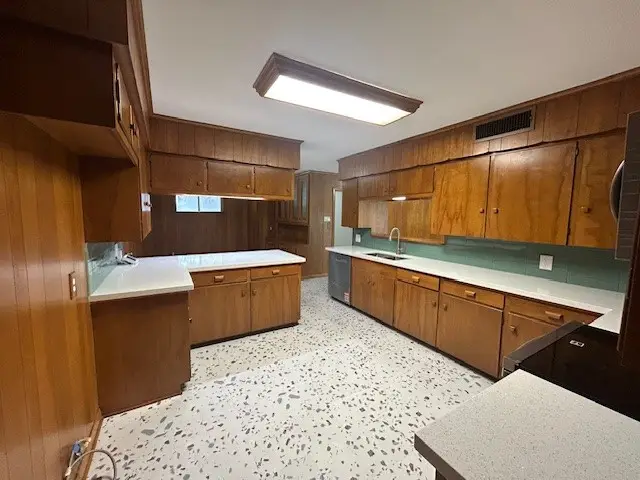 1903 Evergreen Lane, La Marque, TX 77568 - #2