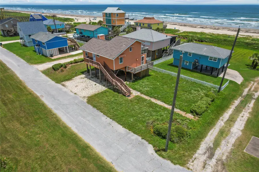 21216 Gulf Drive, Galveston, TX 77554 - Image #3