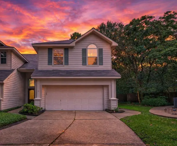 15 Bellisima Court, The Woodlands, TX 77384
