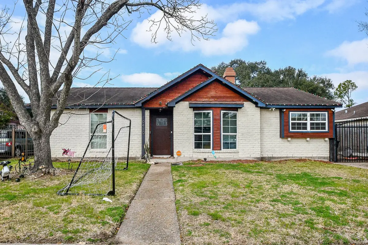 10410 Huntington Dale Drive, Houston, TX 77099 - #1