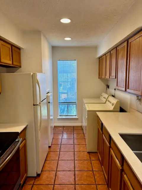 3100 Jeanetta Street #401, Houston, TX 77063