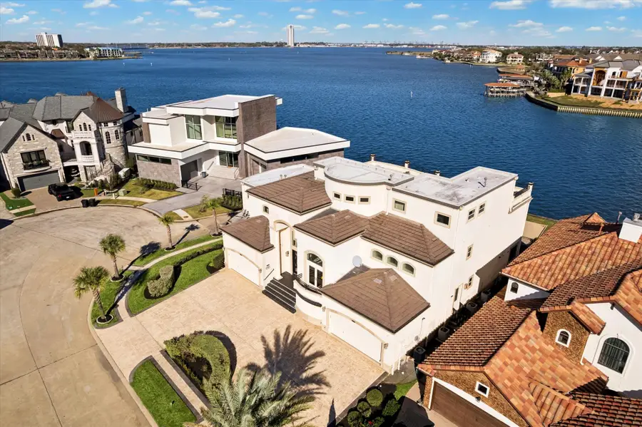 752 Pegasus Lane, League City, TX 77573 - #3