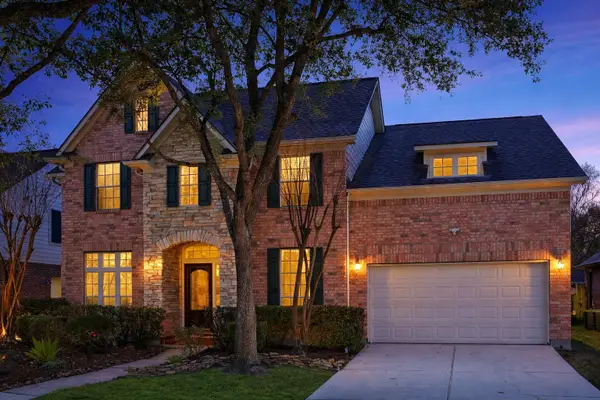 3002 Autumn Cove Court, Friendswood, TX 77546