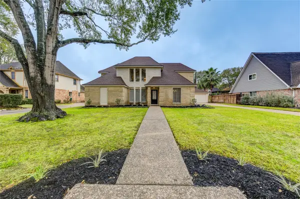 12015 Laneview Drive, Houston, TX 77070